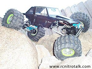 Claw Shockless Crawler Chassis with body