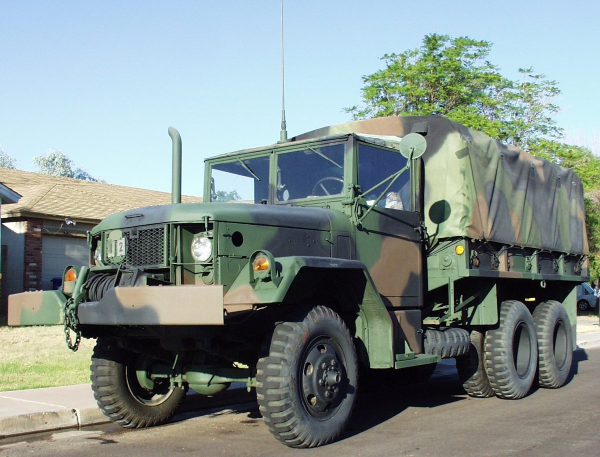 M35A2_with_winch.jpg