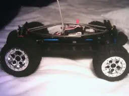 RC18T Cage Side (600 x 450).webp
