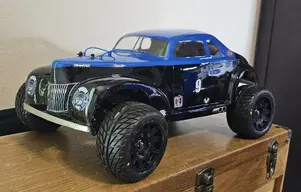 TRX TC Slash 4x4 LCG fqtr.webp