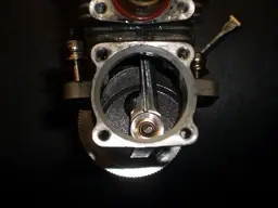revo motor 009.webp