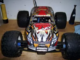 revo5.webp