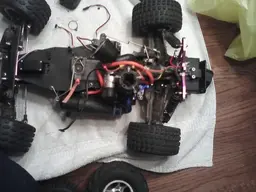 2047056987305_ORIG.webp