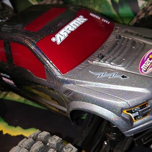 Raptor Kraton 😁 Arrma Kraton Exb gets a Raptor body