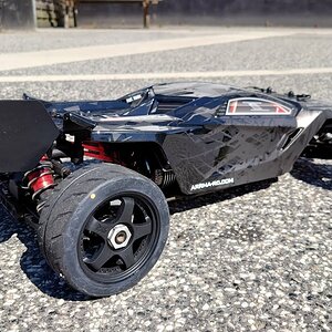 Arrma Typhon stretched FIRST time out, Toyo R888, Mamba Monster 8s M2C EXB Proxes TLR Limitless