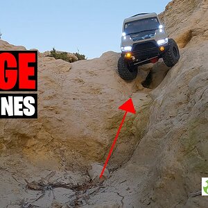 Does SIZE matter? Axial SCX6 Honcho vs Traxxas TRX4 Bronco Crawling in Malta