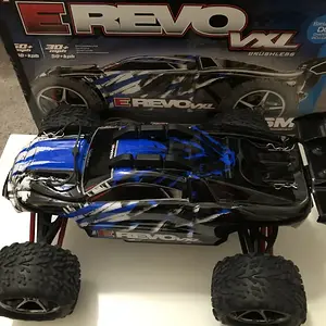 Traxxas 1/16 E-Revo VXL body mods