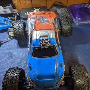 Talon EXTs Rustler 2WD
