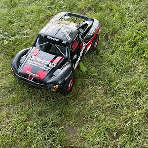 4x4 Slash