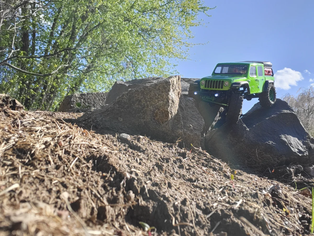 Axial scx24 gladiator...modified edition