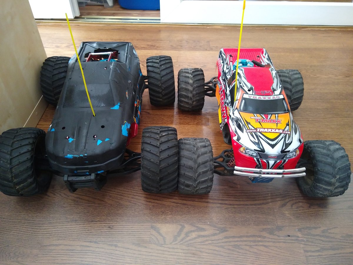 MGT 8.0 next to tmaxx with xtm 457 BB