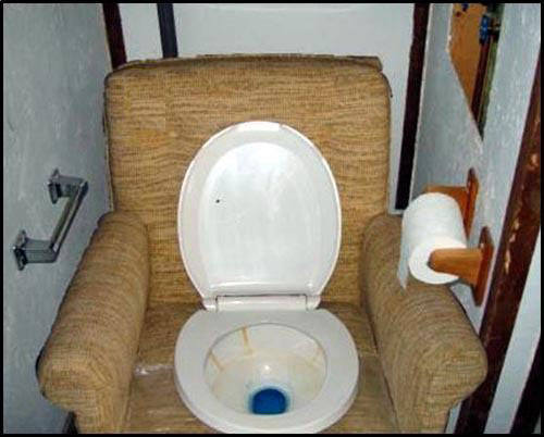Recliner-toilet.jpg