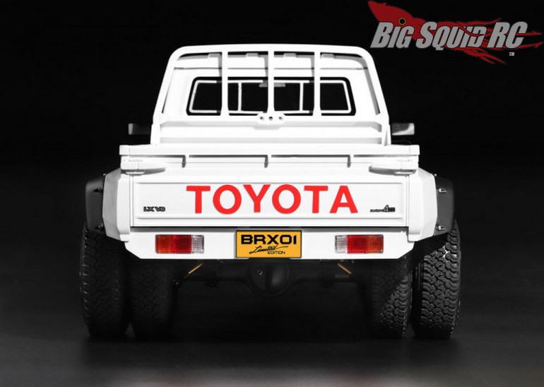 Boom-Racing-BRX01-Limited-Edition-Dually-Truck-Kit-6.jpg