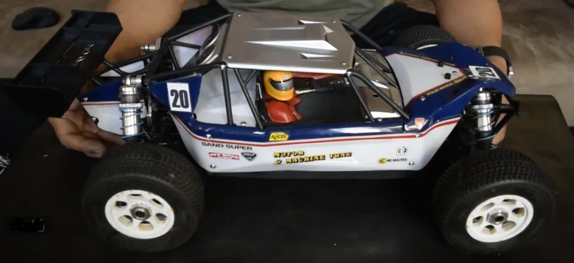 Kyosho Tenacity DB.webp