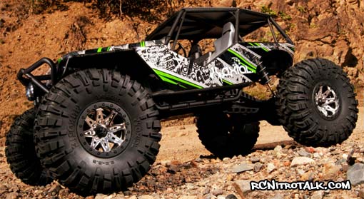 Axial Wraith on the rocks