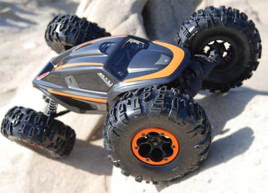 Axial XR10