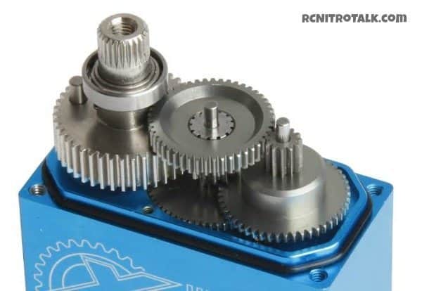 xpert wr servo gears